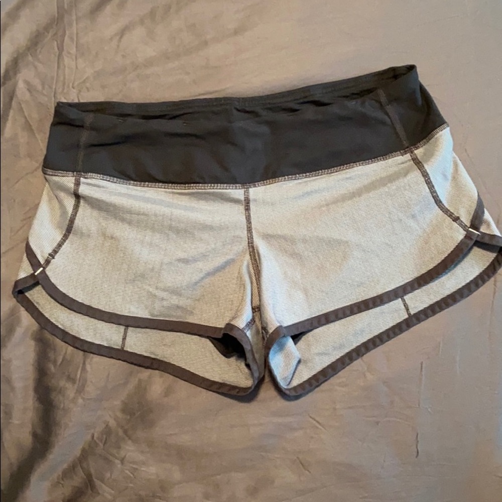 Lululemon Speed Shorts Size 4